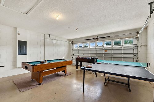 Photo 20 - 5 Bed Large Pool and Games Room #801