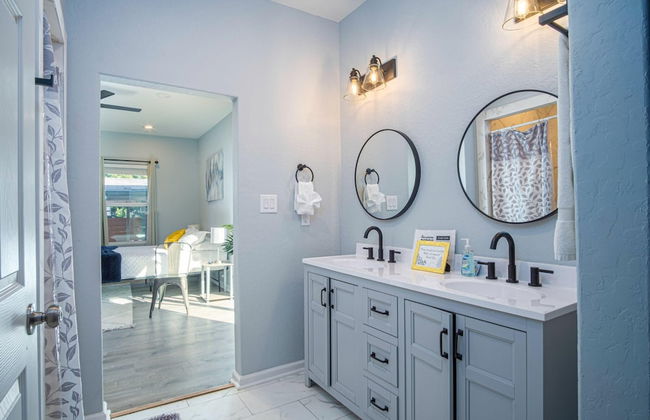 Spectacular Brand New 4br/2.5ba Near DT/ Riverwalk - Foto 17