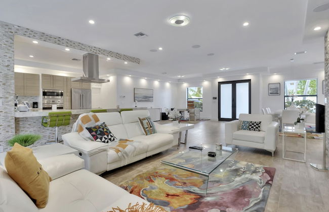 Lynora's Luxe Estate Modern Design - Foto 18