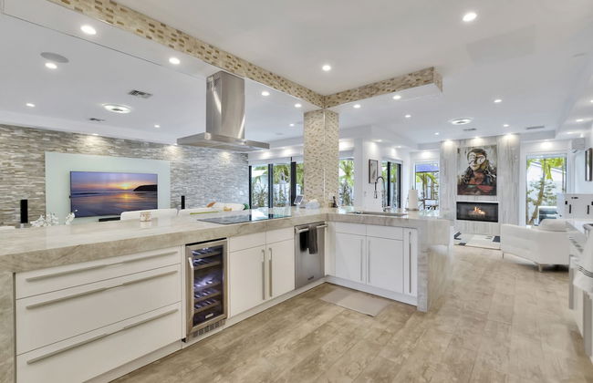 Lynora's Luxe Estate Modern Design - Foto 10