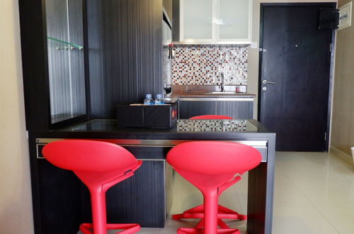 Photo 9 - Exclusive 1BR Apartment The Wave Kuningan near Epicentrum