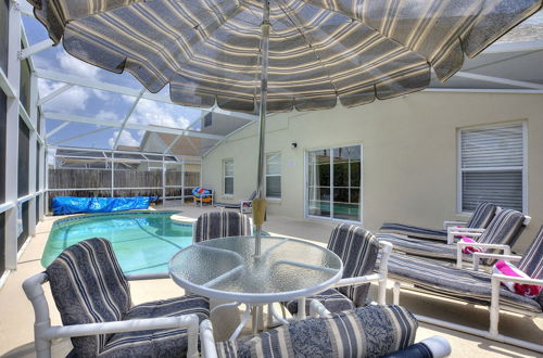 Photo 26 - 2 Suites, 1 King, 5 Beds: Pool. Games Room #810