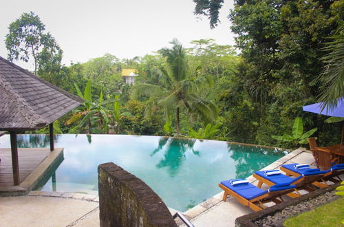 Photo 20 - The Ikat Villa