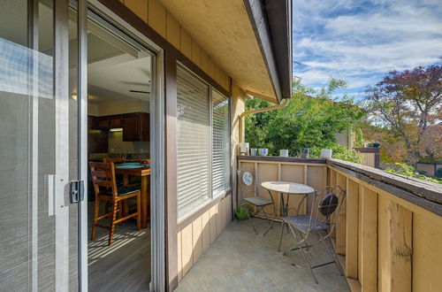 Photo 16 - Cozy Fresno Condo w/ Balcony & Pool Access