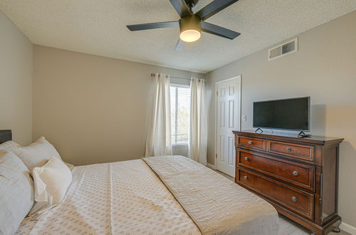 Photo 8 - Cozy Fresno Condo w/ Balcony & Pool Access