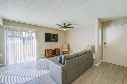 Photo 22 - Cozy Fresno Condo w/ Balcony & Pool Access