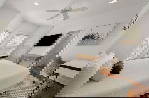 Photo 6 - Destin Beach House - Gulf Moon by PHG