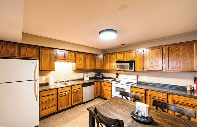 Osage Beach Getaway Lake Views Pet Friendly! - Foto 15