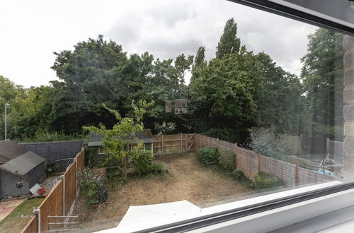 Photo 21 - Skyvillion - Lush 2 Bed Hydean Way House + Garden