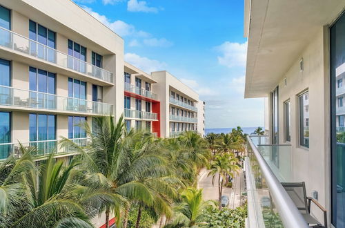 Photo 18 - Condo Close to the Beach With Rooftop Pool & Gym