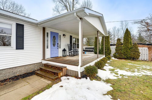 Photo 26 - Modern Coloma Cottage: Walk to Little Paw Paw Lake