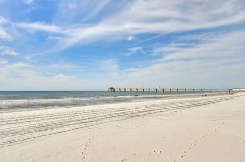 Photo 35 - Sunny Fort Walton Beach Condo - Walk to Ocean