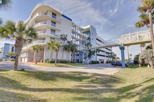 Photo 36 - Sunny Fort Walton Beach Condo - Walk to Ocean