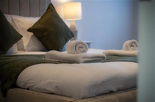 Foto 65 - Sunrise - 5 Bedroom Luxurious Holiday Home - Pendine