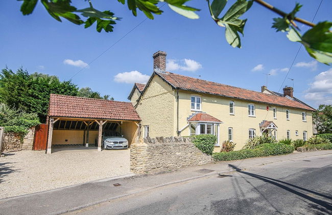 Charming 5-bed Cottage in Old Sodbury Bristol - Foto 1