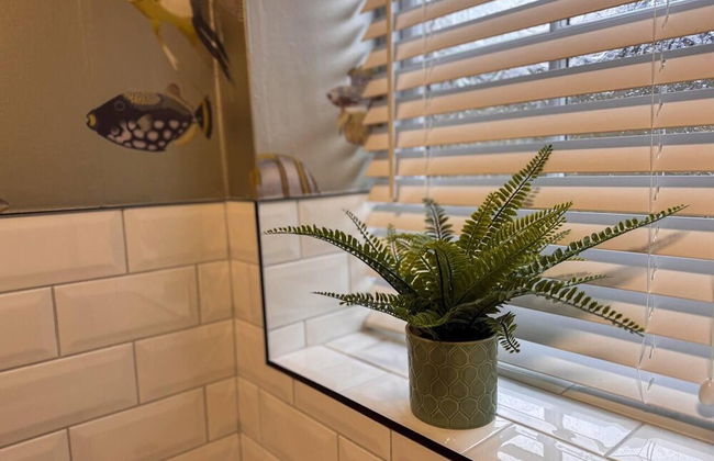 Captivating 3-bed Cottage in Saltaire - Foto 20