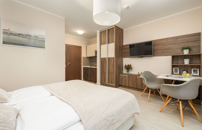 Aquamarina Promenada by Renters - Photo 15