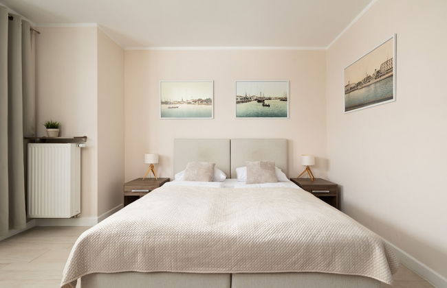 Aquamarina Promenada by Renters - Photo 2