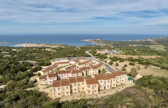Residence with pool in Isola Rossa - Foto 40