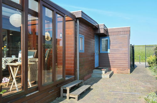 Photo 31 - 4pers. House w Sauna, Winter Garden & Fishing Pier in Front of the Lauwersmeer