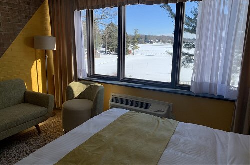 Photo 11 - The Lodge Luxury Resort At Lake Harmony