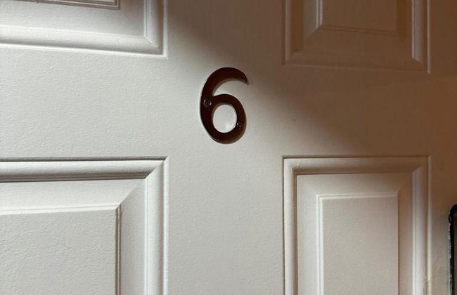 Studio - Sleeps 2 - Parking - Close to Paddington - Foto 10