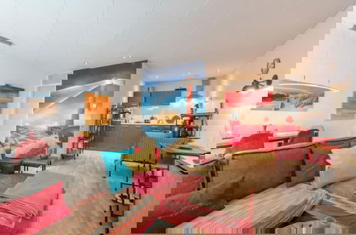 Foto 58 - An Apartment That is Attractively Furnished