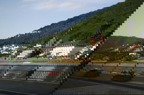 Foto 46 - A Modern Holiday Home by the River Mosel