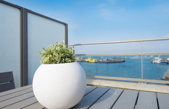 Spacious Modern Apartment in Scheveningen - Photo 45