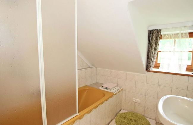 Peaceful Cottage Near Ski Area in Gmund - Foto 28