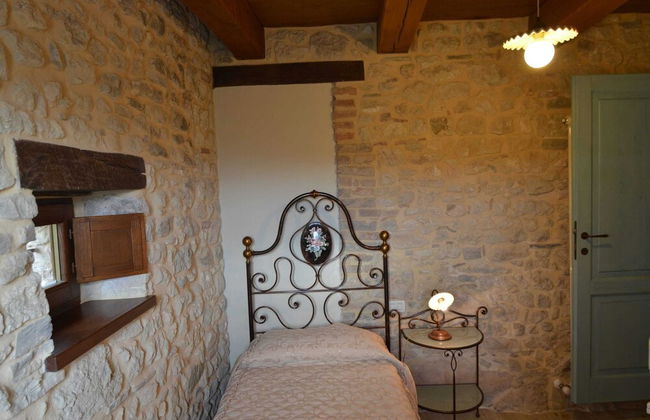 Appealing Apartment in Petrella Guidi With Near Centre - Photo 10