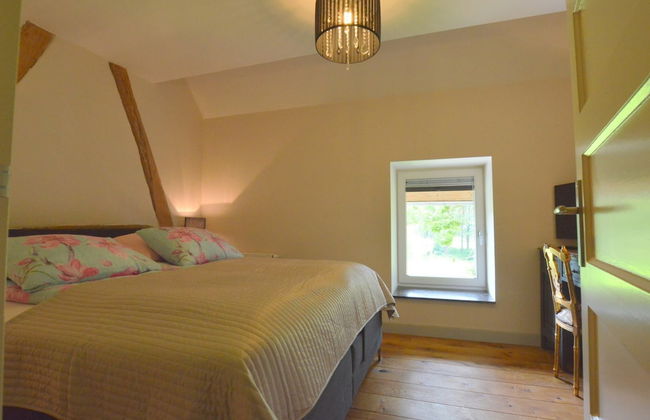 Stunning Holiday Home Near Forest in Slenaken - Foto 18