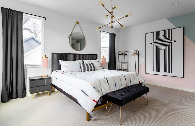 Insta-worthy Two House Corner Compound - Foto 27