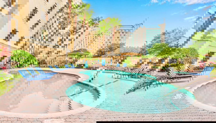 Photo 1 - Modern 1BR Suite - King Bed Pool - Near Disney