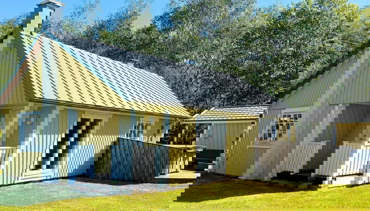 Photo 1 - 6 Person Holiday Home in Laholm-by Traum