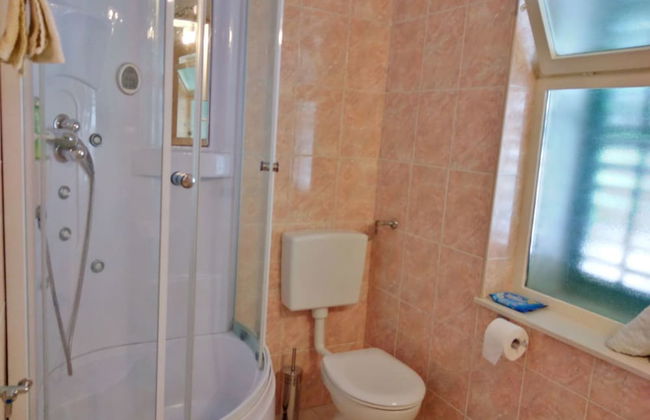 Guest House Hazdovac - Two Bedroom Apartment With Terrace and Sea View - Foto 9