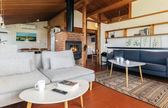 6 Person Holiday Home on a Holiday Park in Gilleleje - Foto 36