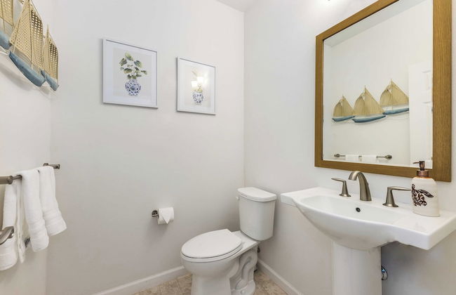 Cottage + Studio Nene by Avantstay Cottage w/ Views + Studio - Photo 20