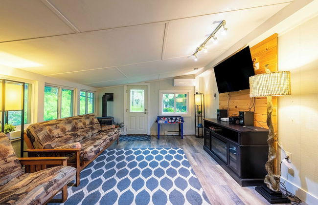 Arcade, Sports Bar, Deck Living, Fire Pit, Near the Lake! Sasa by Avantstay - Foto 17