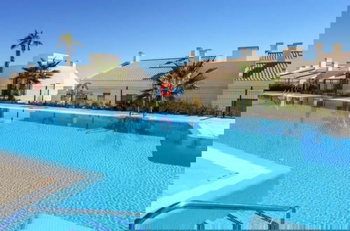 Photo 26 - Top-floor Apartment With Pool Ref 20