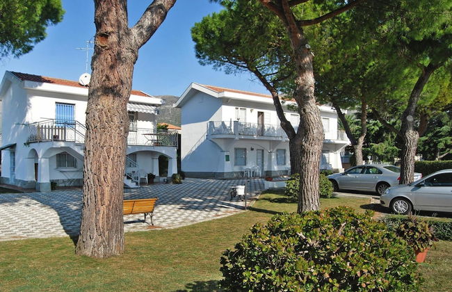 Apartment in Ceriale With Parking Space - Foto 35