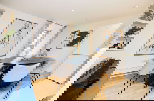 Photo 4 - The Gwendolen Retreat - Inviting 2bdr Apartment With Balcony