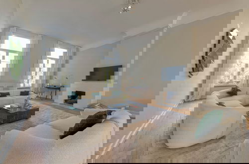 Foto 22 - Luxurious 3-Bedroom 280sqm center