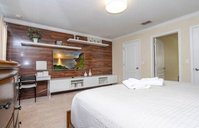 Gorgeous 6 Bedroom w Pool Paradise Palms - Foto 45