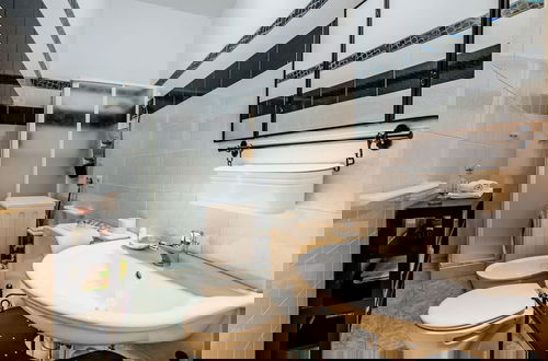 Photo 14 - Coralie House