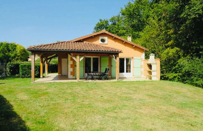 Villa in Les Forges With Golf & Pool Access - Photo 32
