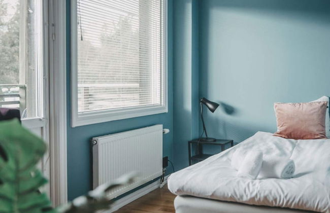 Cosy Room With Free Breakfast - Photo 3