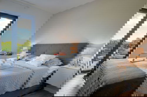 Photo 3 - Modern Villa With Swimming Pool