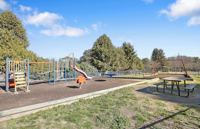 Southside Village - Photo 43