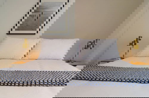 Photo 20 - w Sophisticated 2BR With Balcony in Miraflores